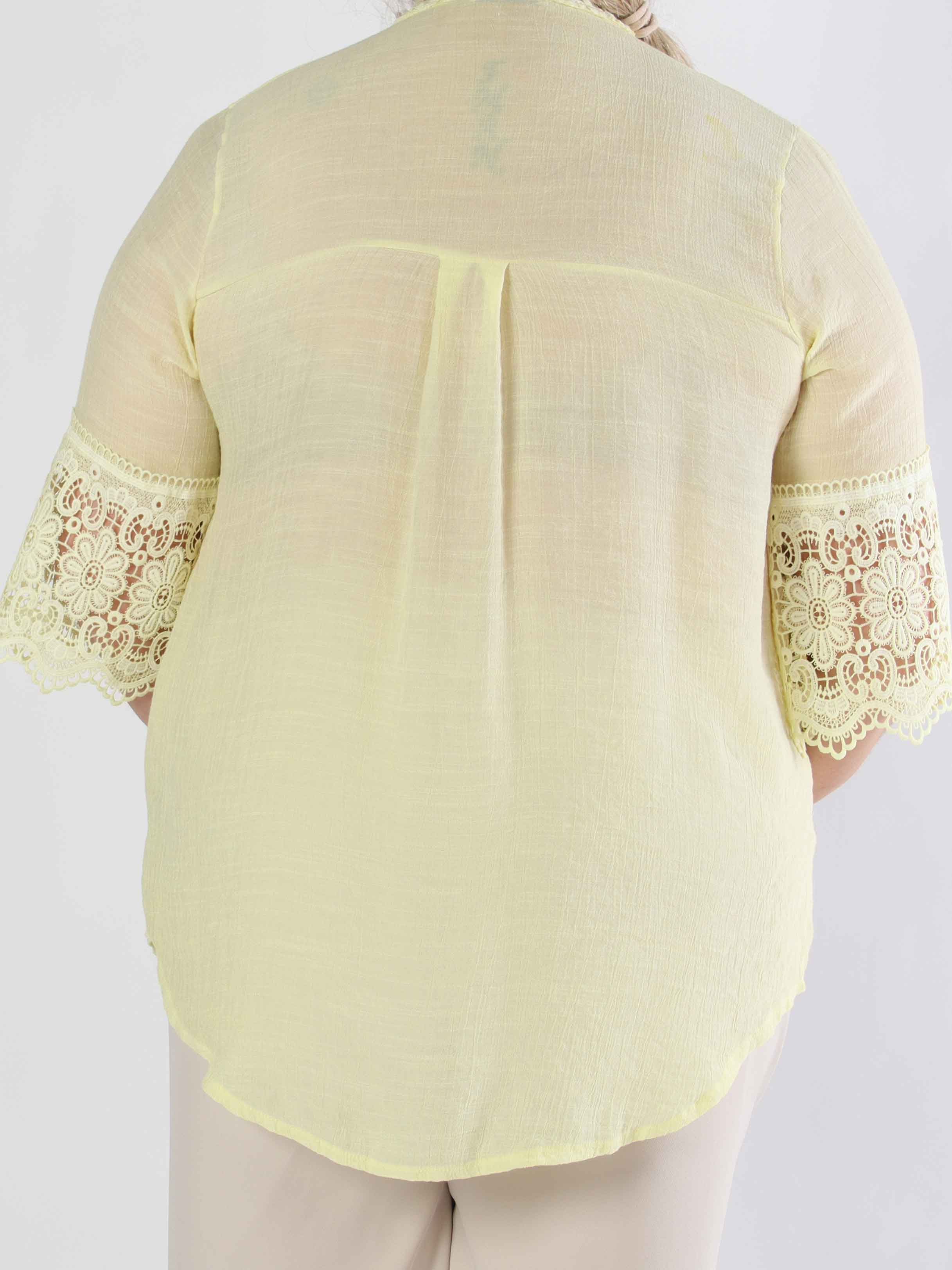 Alva - Sød plus size tunika med søde broderede ærmer